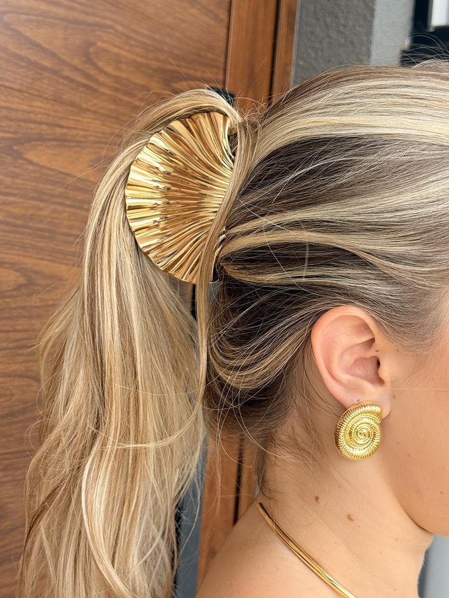 Presilha Concha Dourada.