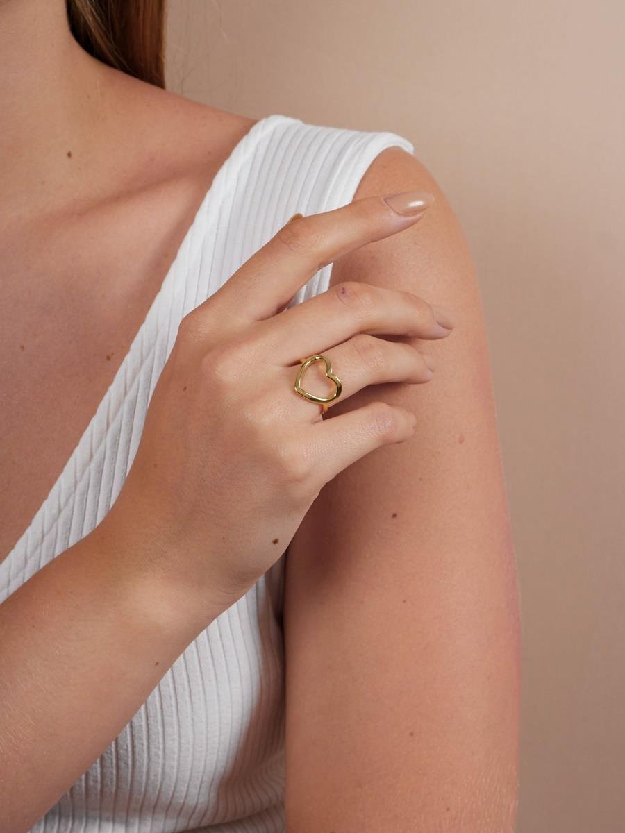 Anel Coração Vazado Dourado | Banhado a Ouro