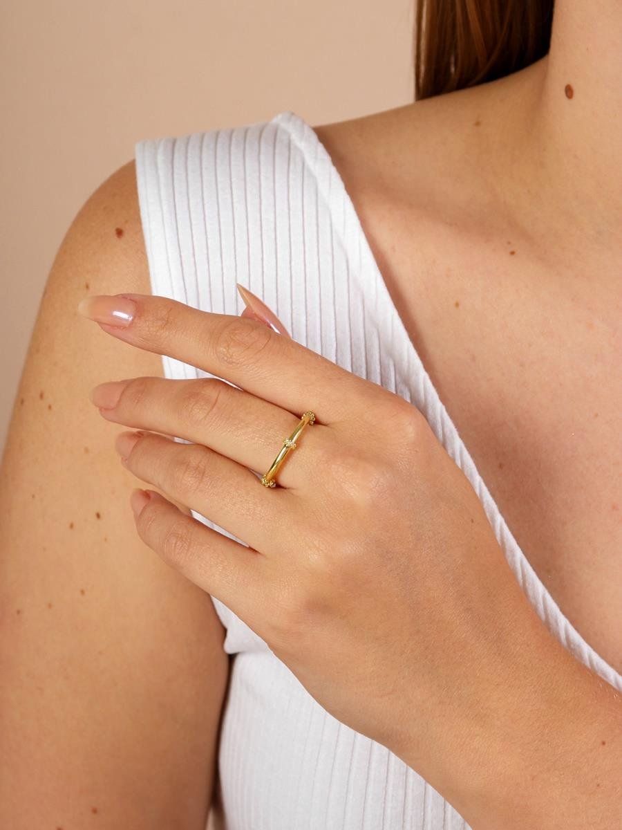 Anel Com Detalhe Incolor | Banhado a Ouro