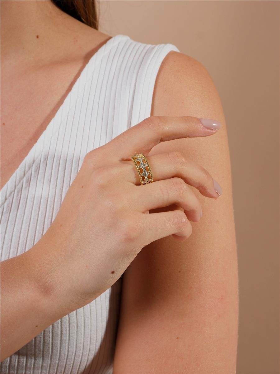 Anel Com Flor Incolor | Banhado a Ouro