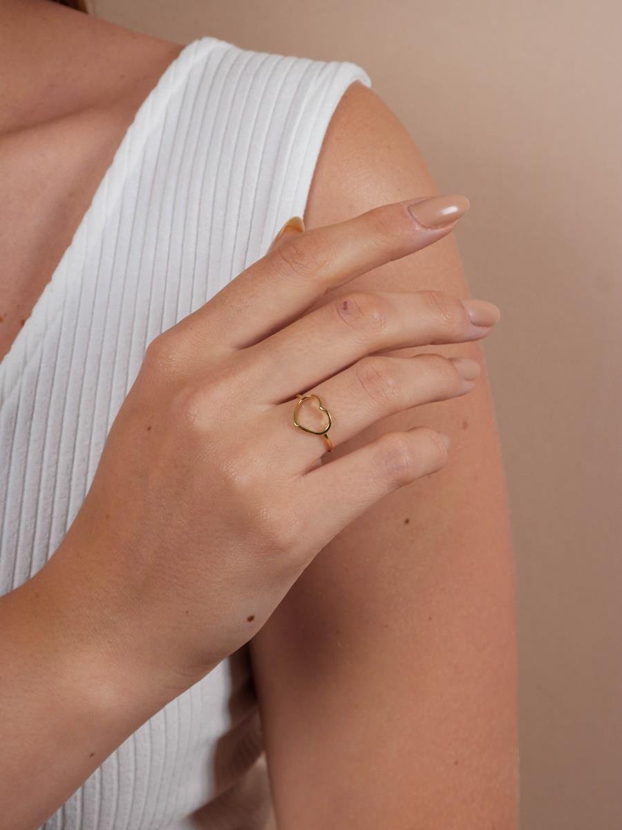 Anel Coração Vazado | Banhado a Ouro