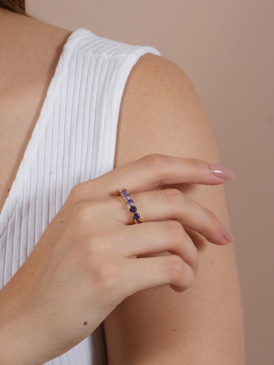 Anel De Zircônias Lilás Ametista | Banhado a Ouro