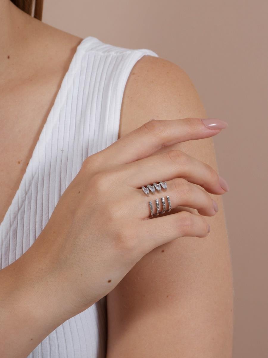 Anel Quatro Gotas | Banhado a Ródio Branco