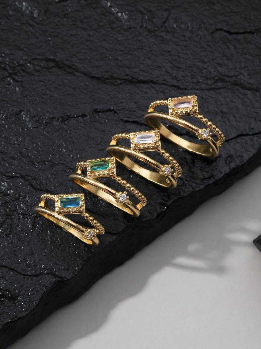 Anel Duplo com Baguete Verde Turmalina