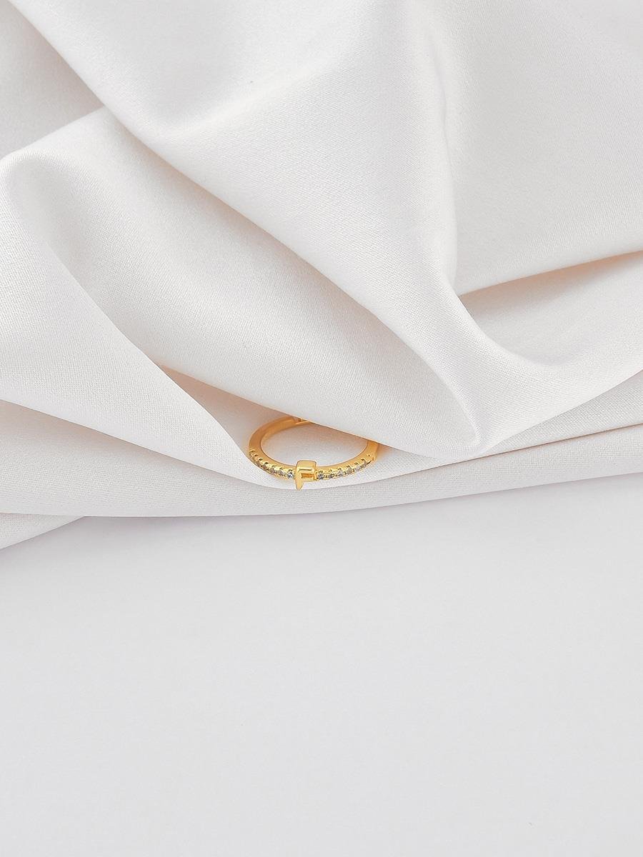 Anel Cravejado com Letra | F | Regulável