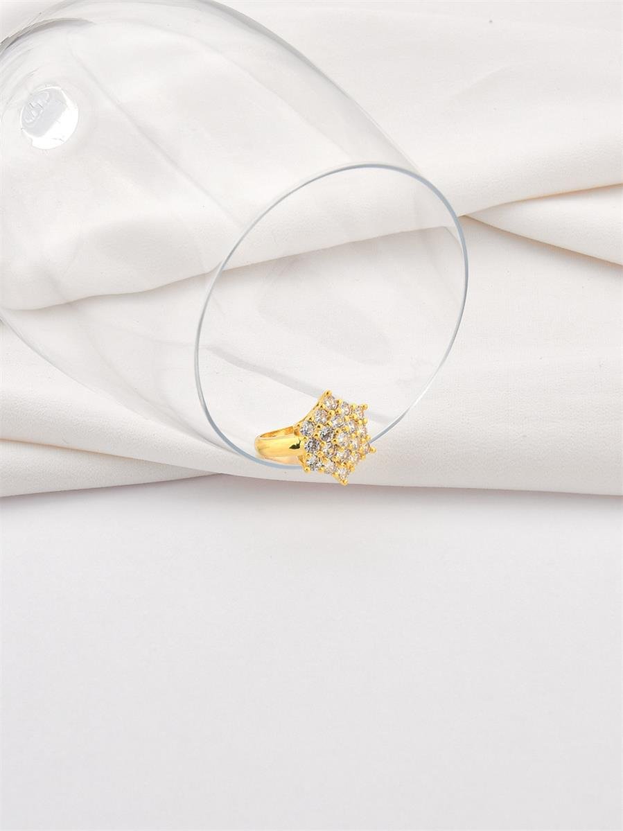 Anel Zircônias Incolores