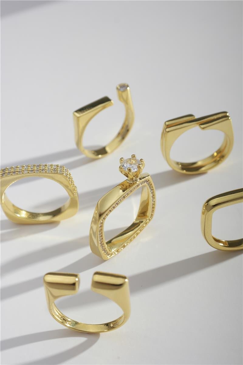 Anel Quadrado Solitário