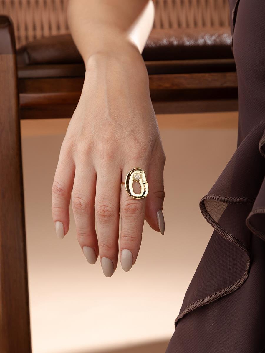 Anel Orgânico com Zircônia Cravejado | Banhado a Ouro