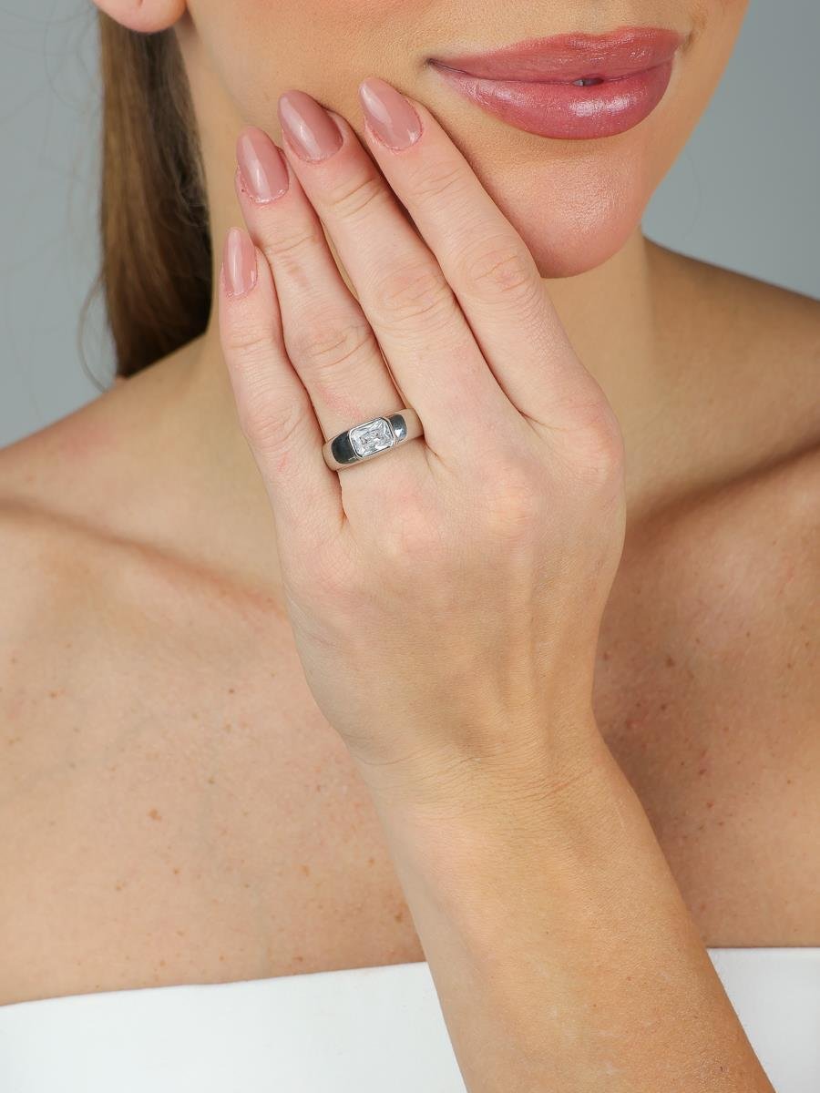 Anel Zircônia Quadrada | Banhado a Ródio Branco