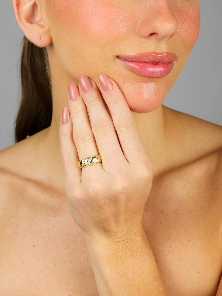 Anel Croissant Liso E Cravejado | Banhado a Ouro