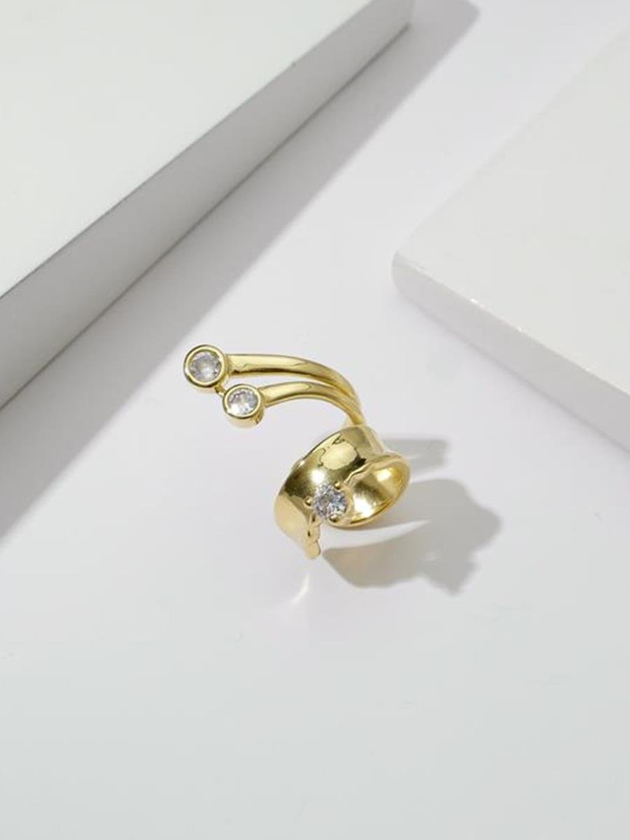 Piercing Dourado Fake com Pontos de Luz | Conch 