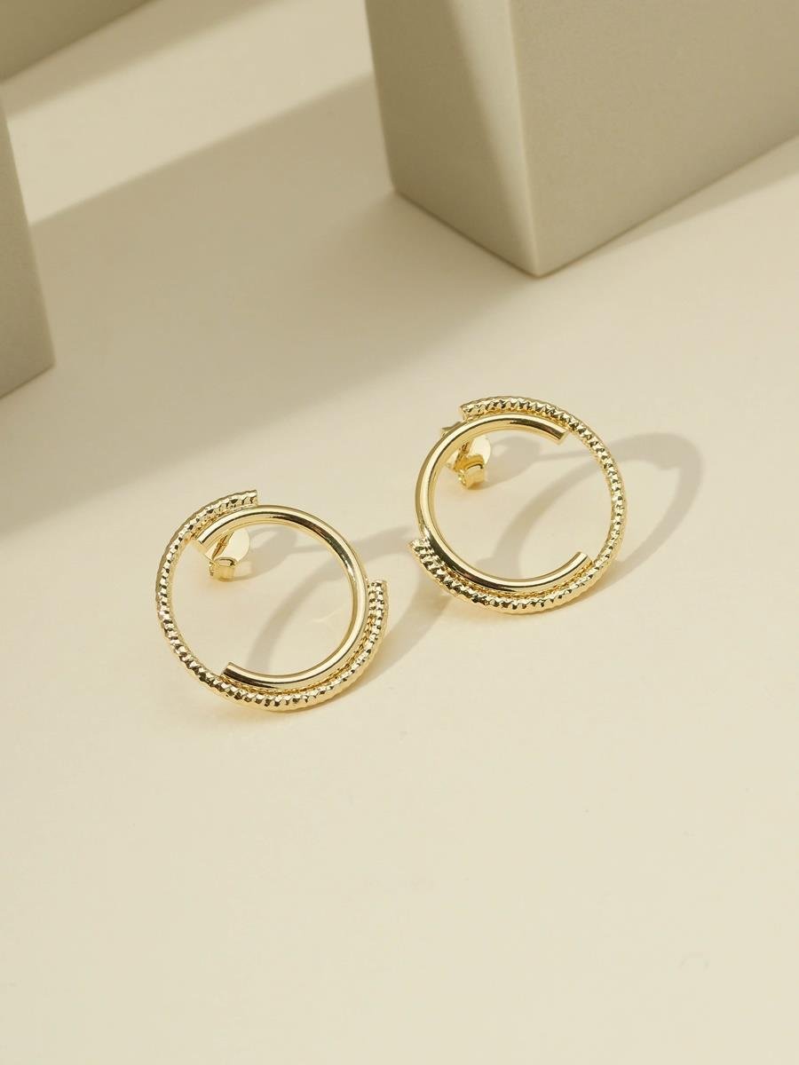 Brinco de Círculo com Detalhe Diamantado
