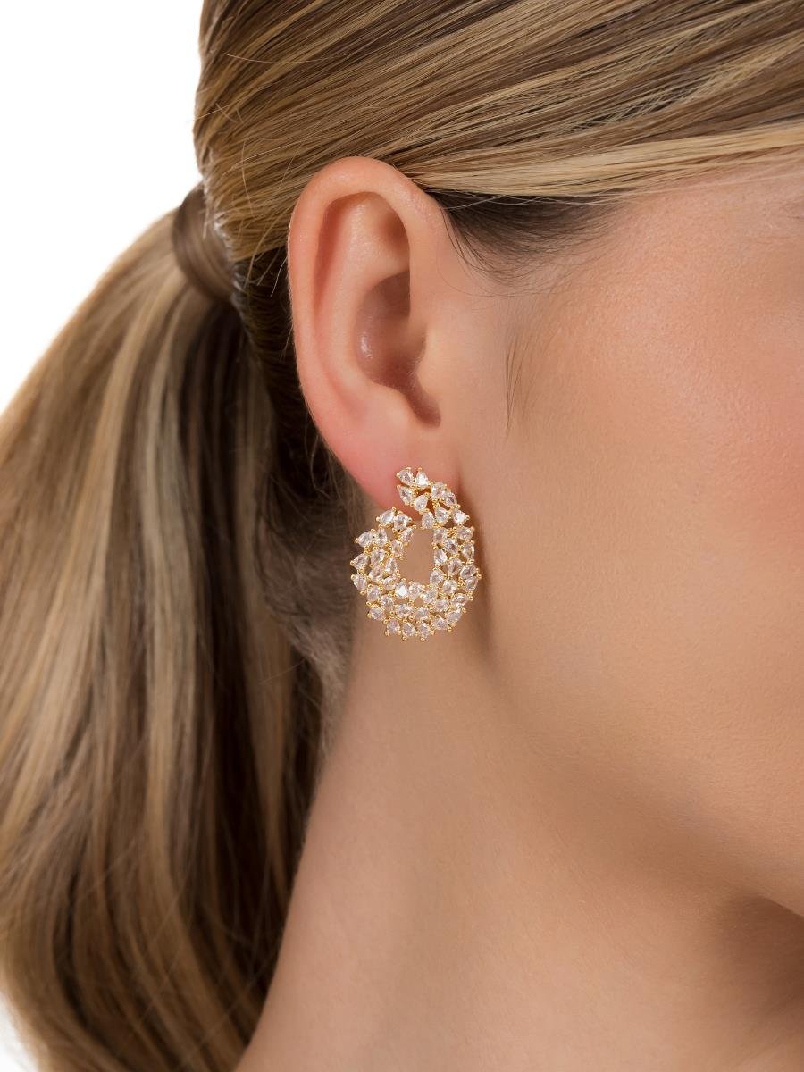 Brinco Meia Gota Zircõnias Incolores