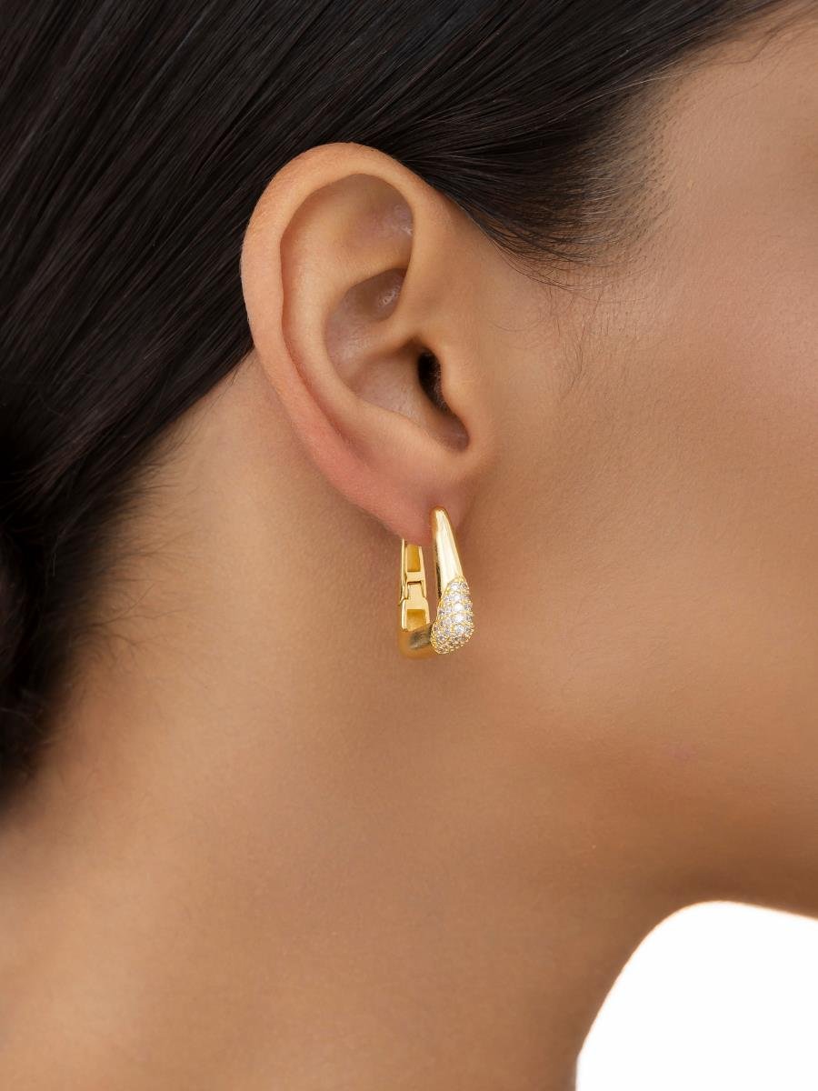 Argola Triangular Cravejada G | Banhado a Ouro