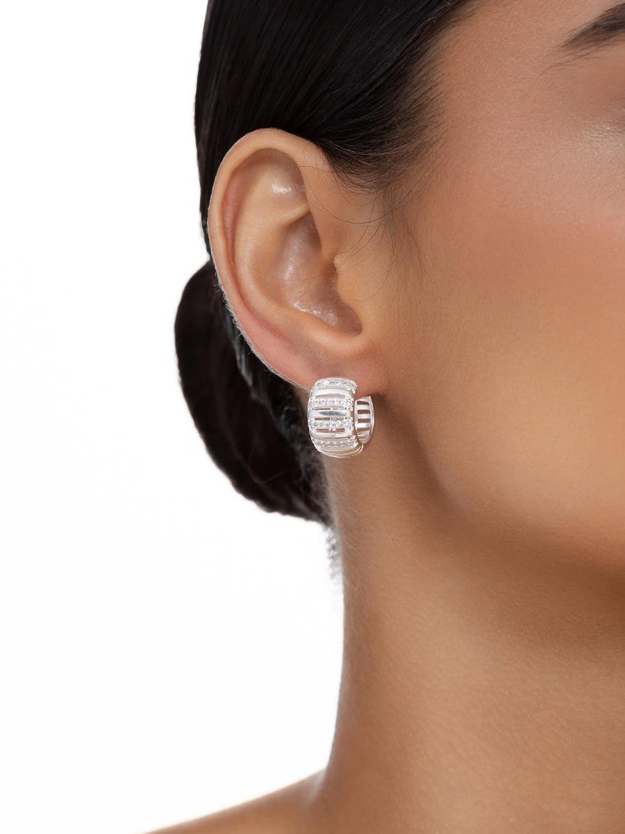 Argola Lisa e Cravejada | Banho de Prata