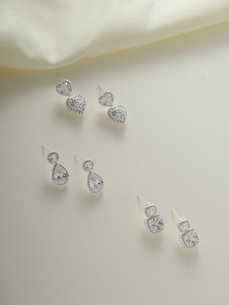 Brinco Coração Incolor | Banho de Prata