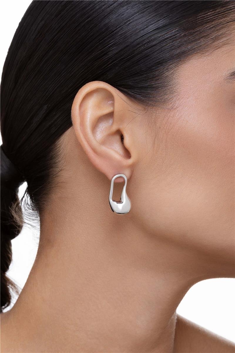 Brinco Liso Vazado P l Banho Ródio Branco