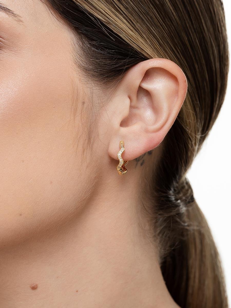 Argola Zig Zag Cravejada G | Banhado a Ouro
