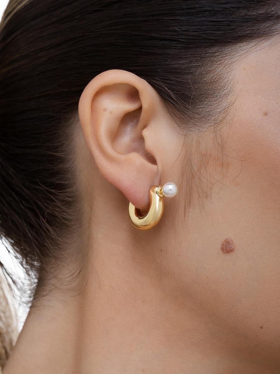 Argola Lisa com Pérola | Banhada a Ouro