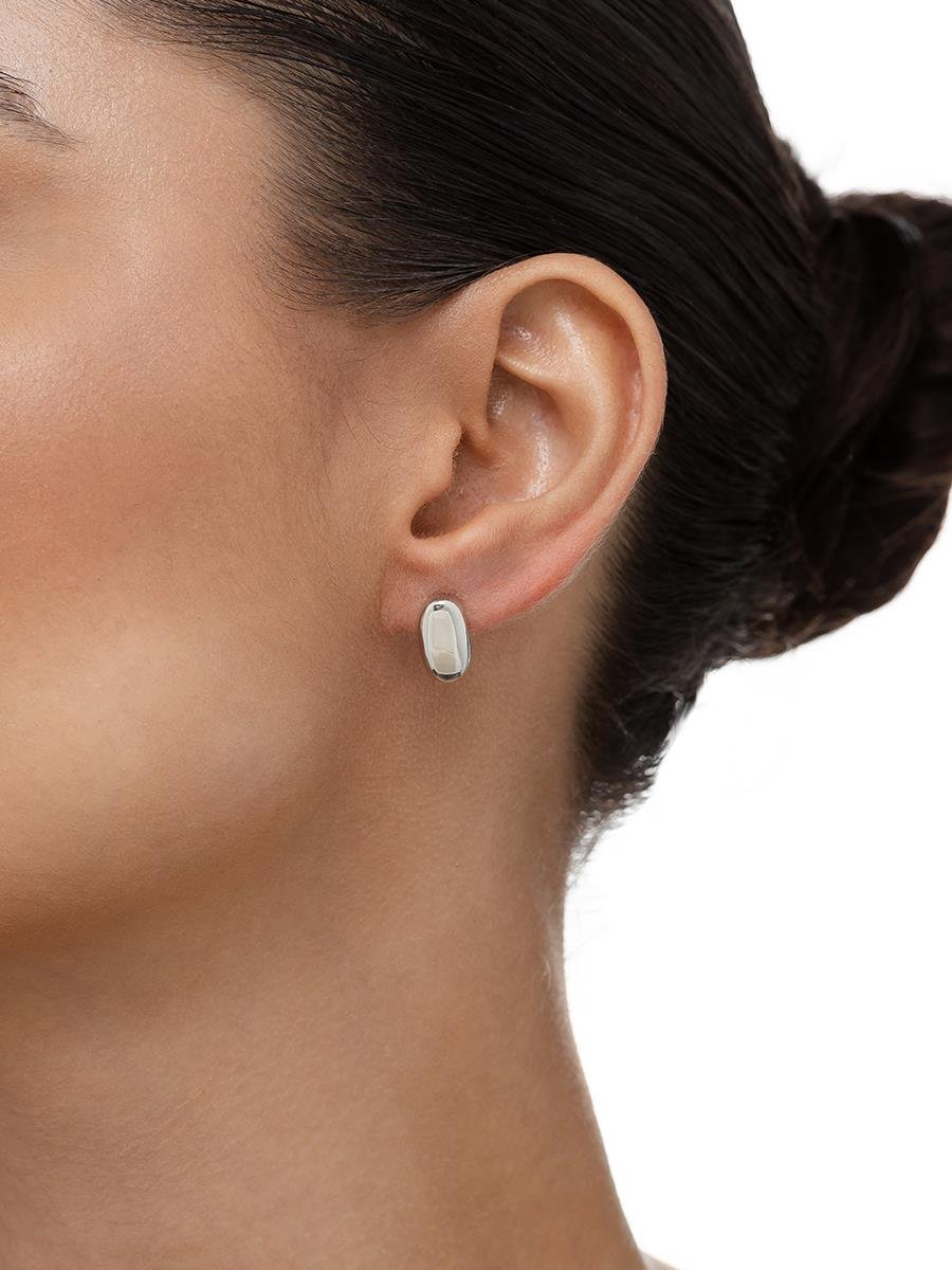 Brinco Oval Liso | Banhado no Ródio Branco