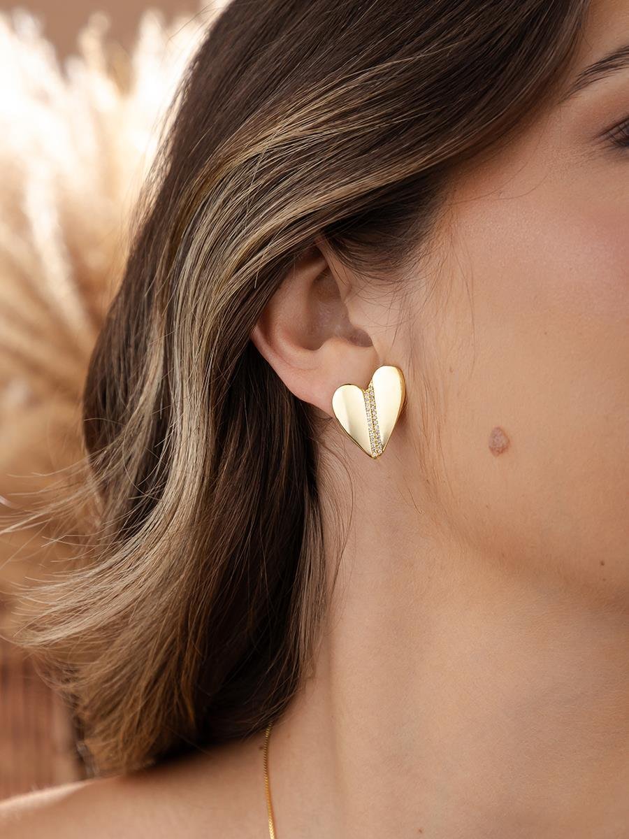 Brinco de Coração com Detalhes em Zircônia | Banhado a Ouro