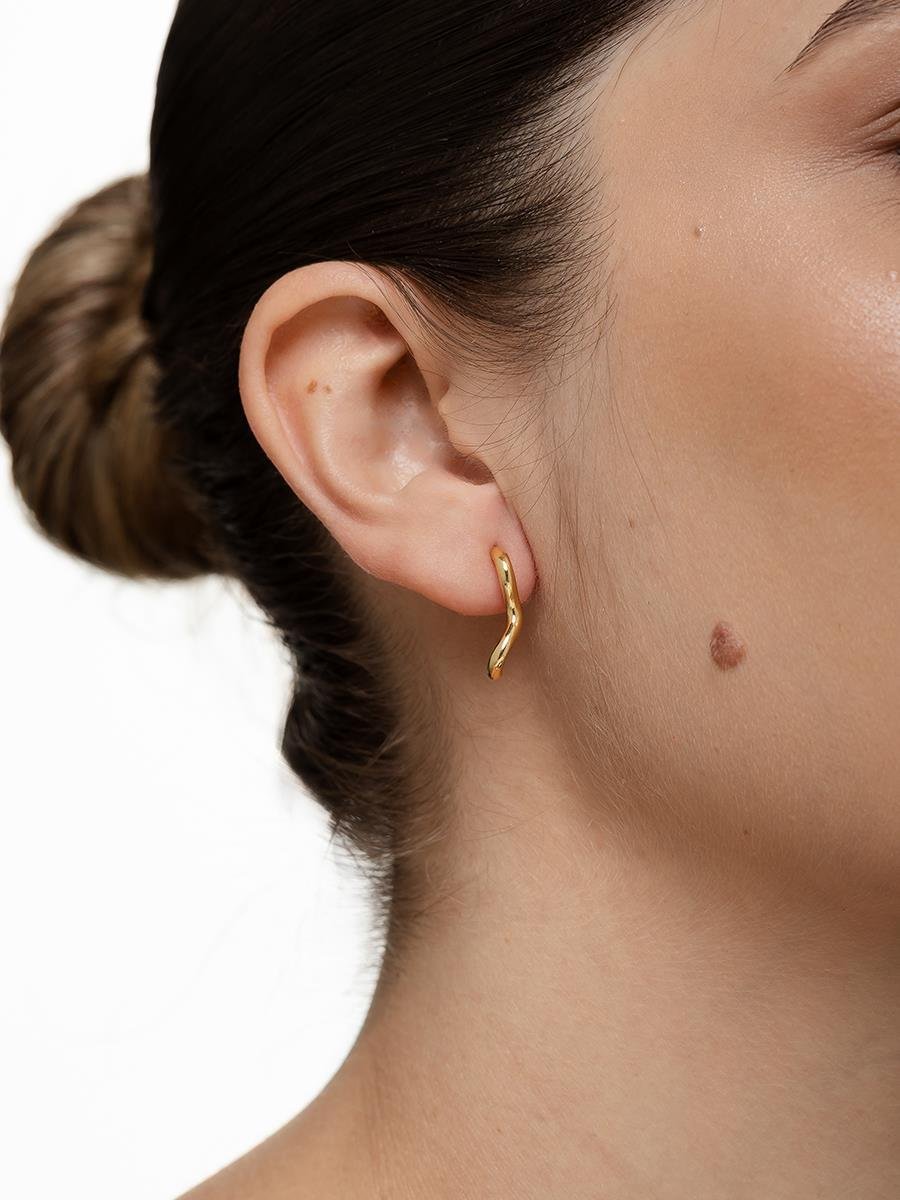 Brinco Ondulado | Banhado a Ouro