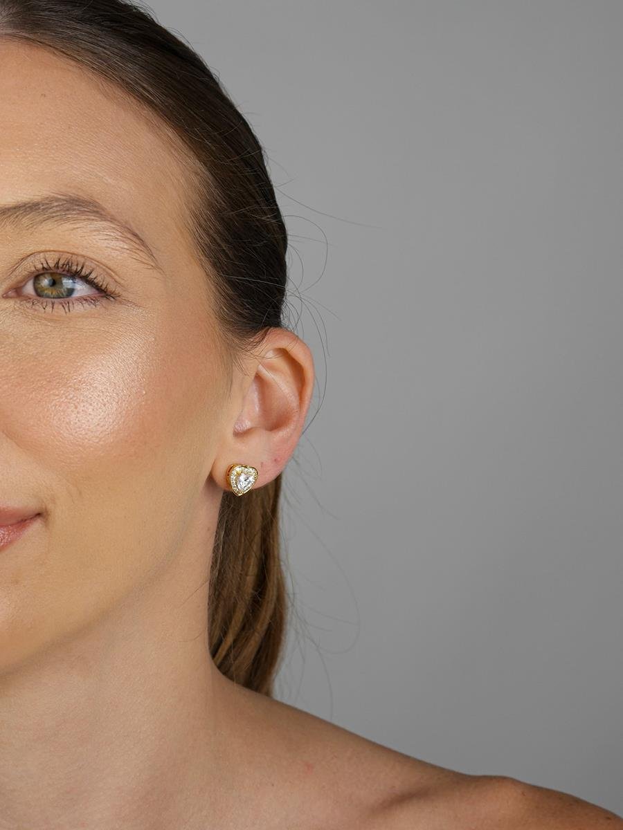 Brinco Coração Cravejado | Banhado a Ouro