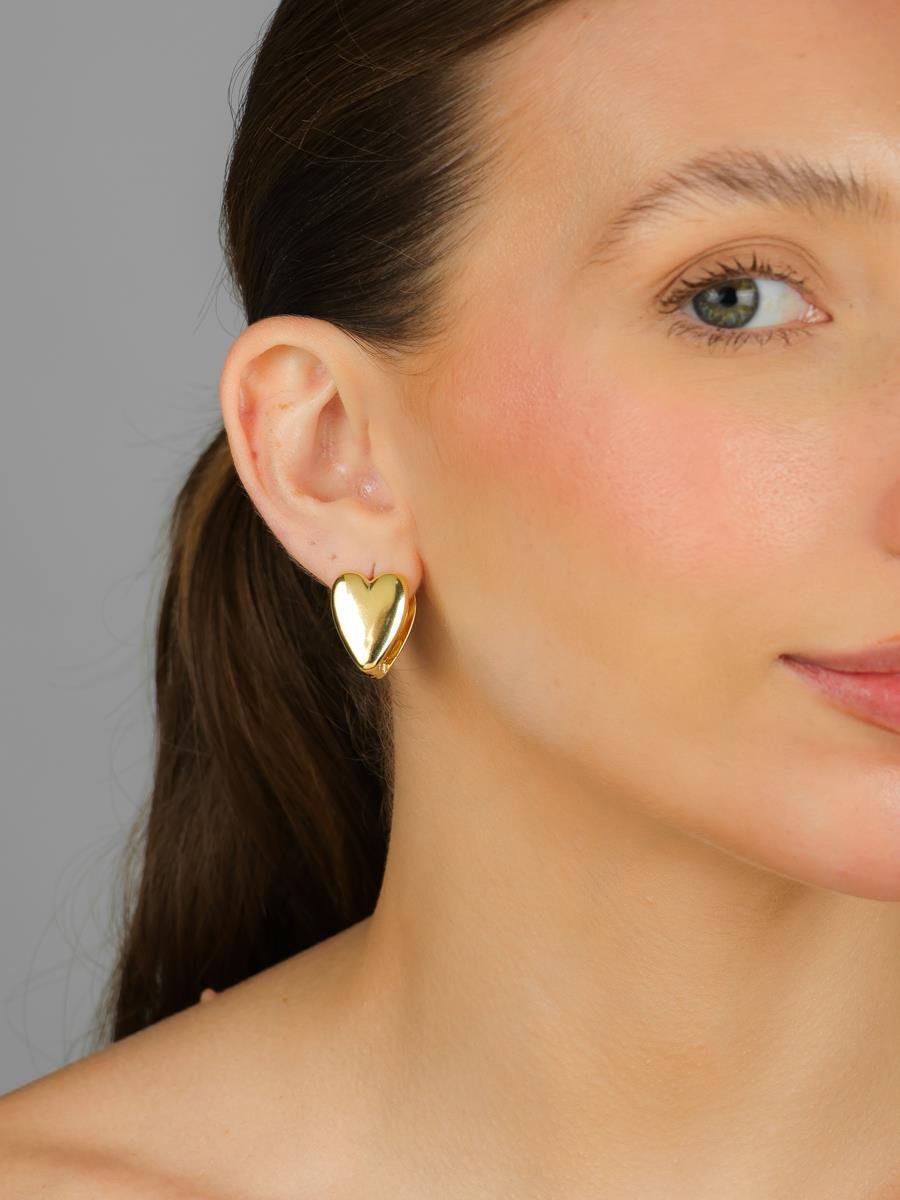 Argola Coração Liso | Banhado a Ouro.