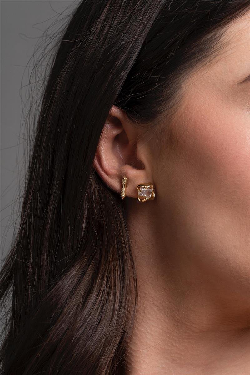 Brinco Liso e Cravejado | Banhado a Ouro