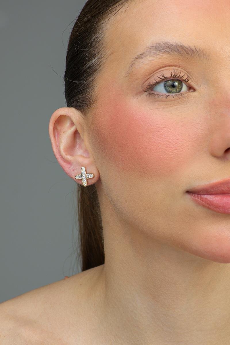 Brinco em X Cravejado | Banhado a Ouro