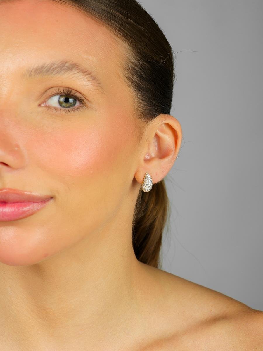 Brinco Gota Cravejado | Banhado A Ouro.