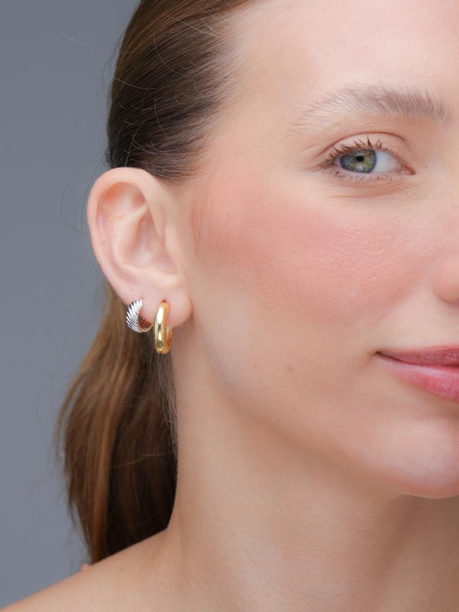 Dupla de Argola Lisa e Texturizada | Banhado a Ouro e Ródio Branco.