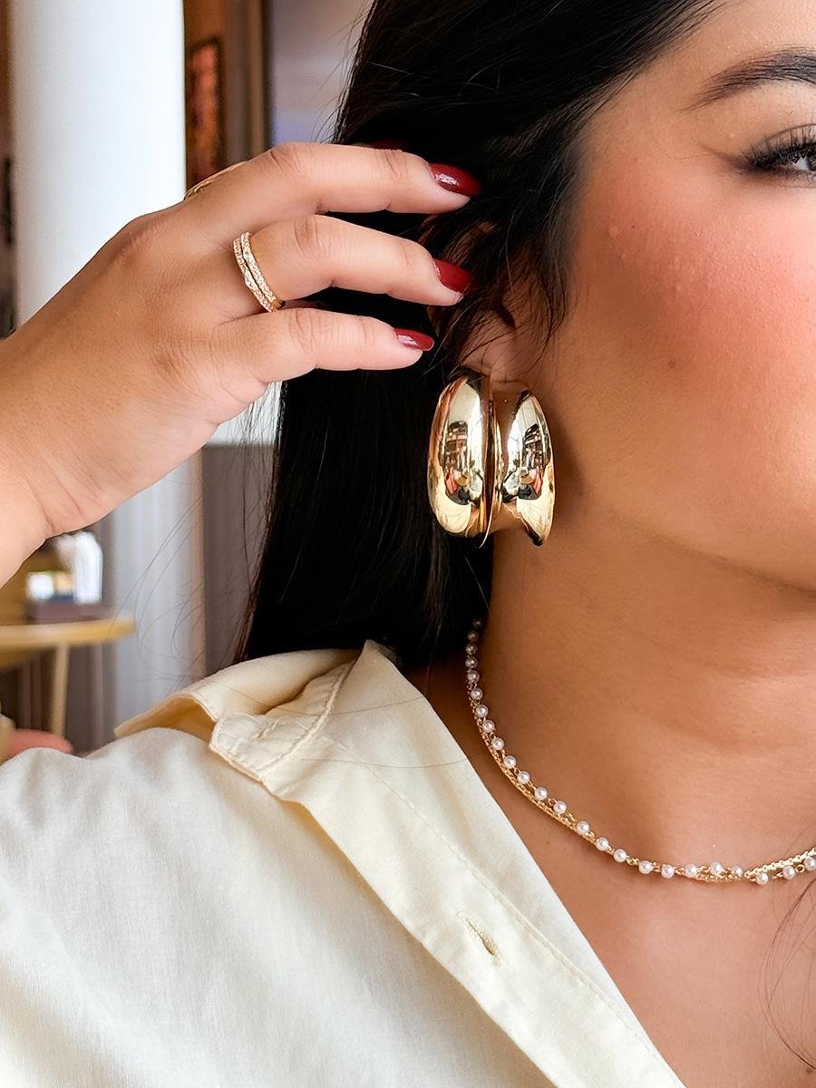 Argola Lisa Virada | Banhado a Ouro.