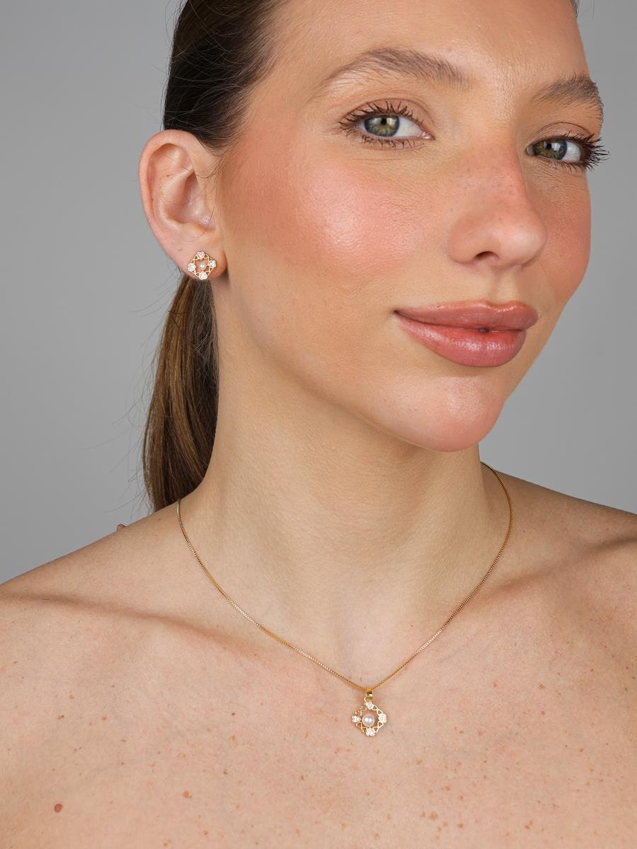 Conjunto Quadrado de Corações | Banhado a Ouro