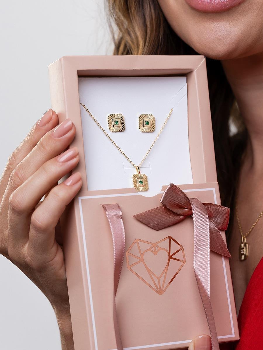 Conjunto Quadrado Texturizado Esmeralda | Banhado A Ouro.