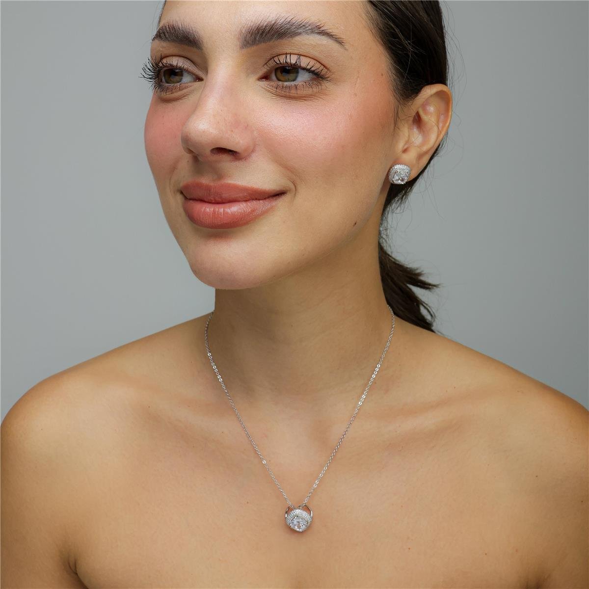 Conjunto Quadrado Cravejado | Banhado a Ródio Branco.