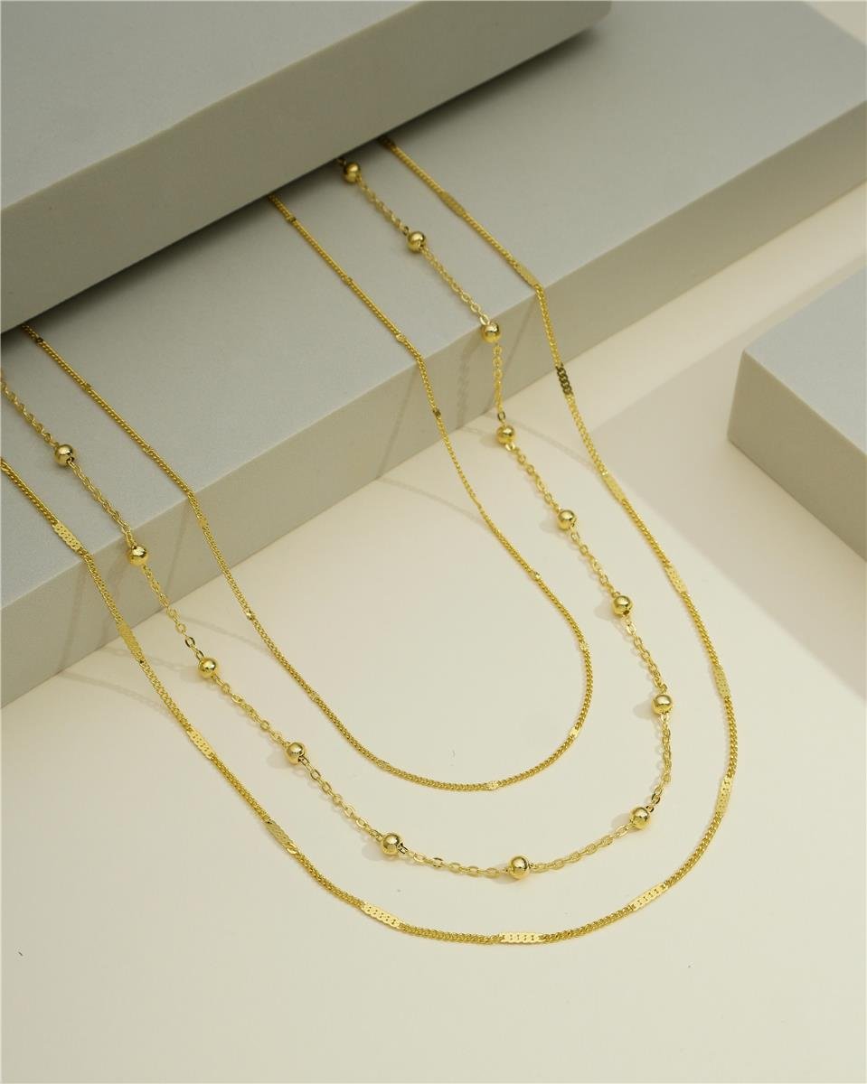 Colar Dourado de Mini Elos com Bolinhas