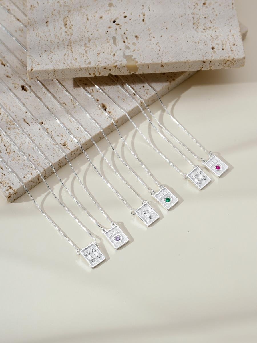 Escapulário Mãe com Duas Meninas | Prata 925