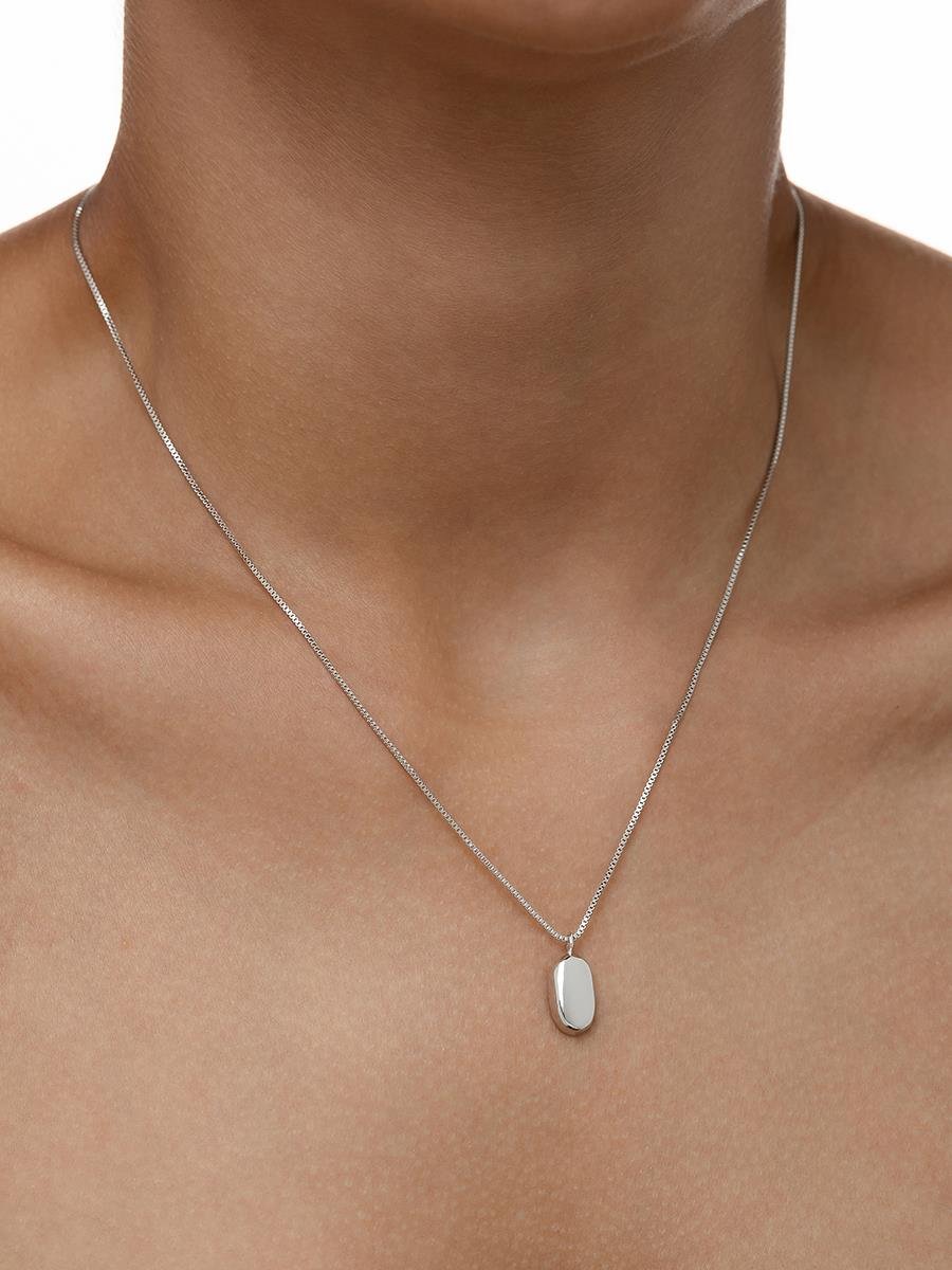 Colar Oval Liso | Banhado no Ródio Branco