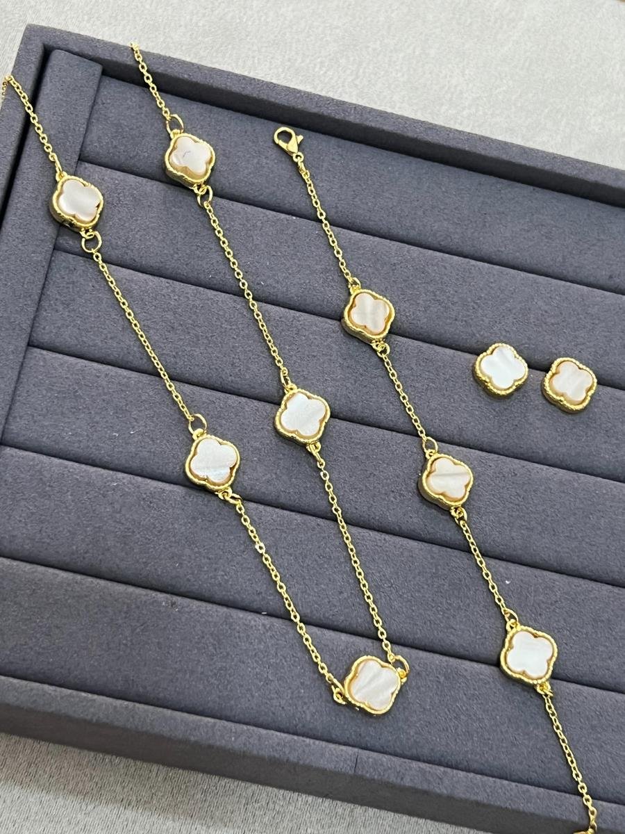 Colar Trevo P Pérola | Banhado a Ouro