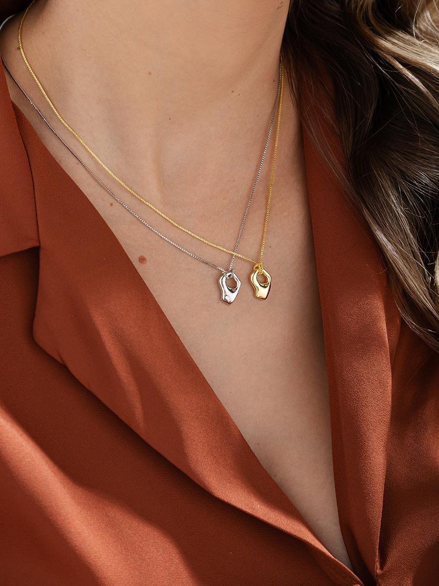 Colar Orgânico Vazado | Banhado no Ródio Branco