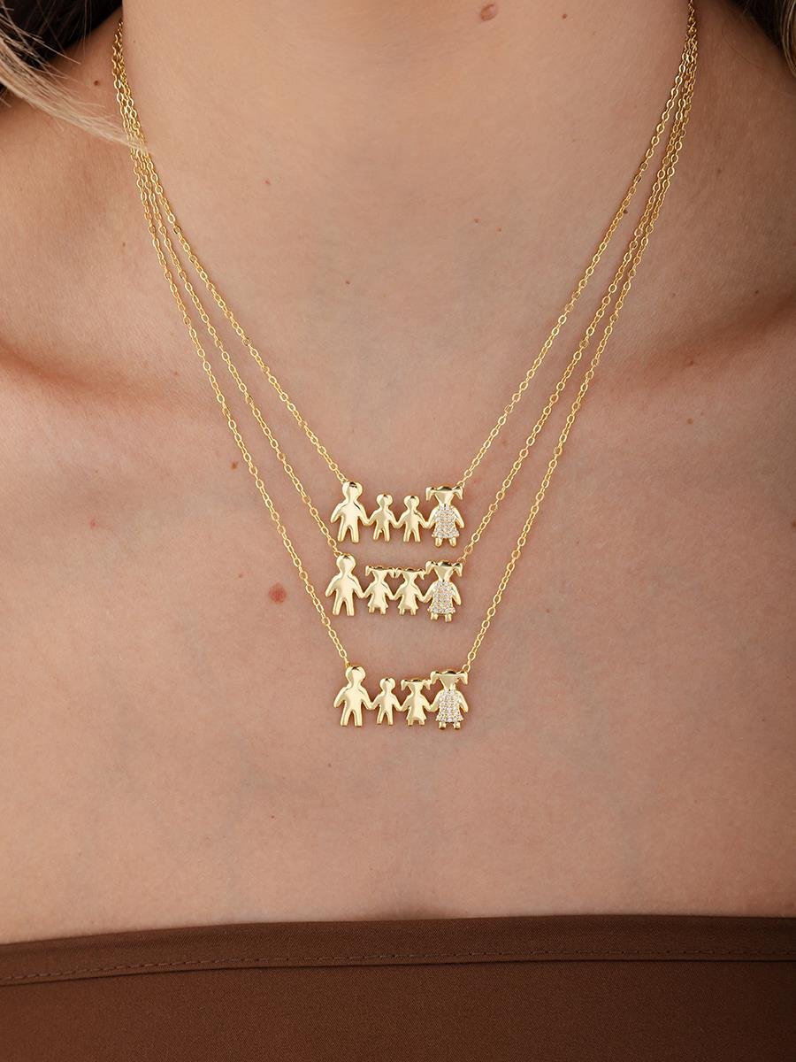 Colar Família com Filhos Cravejado | Banhado a Ouro