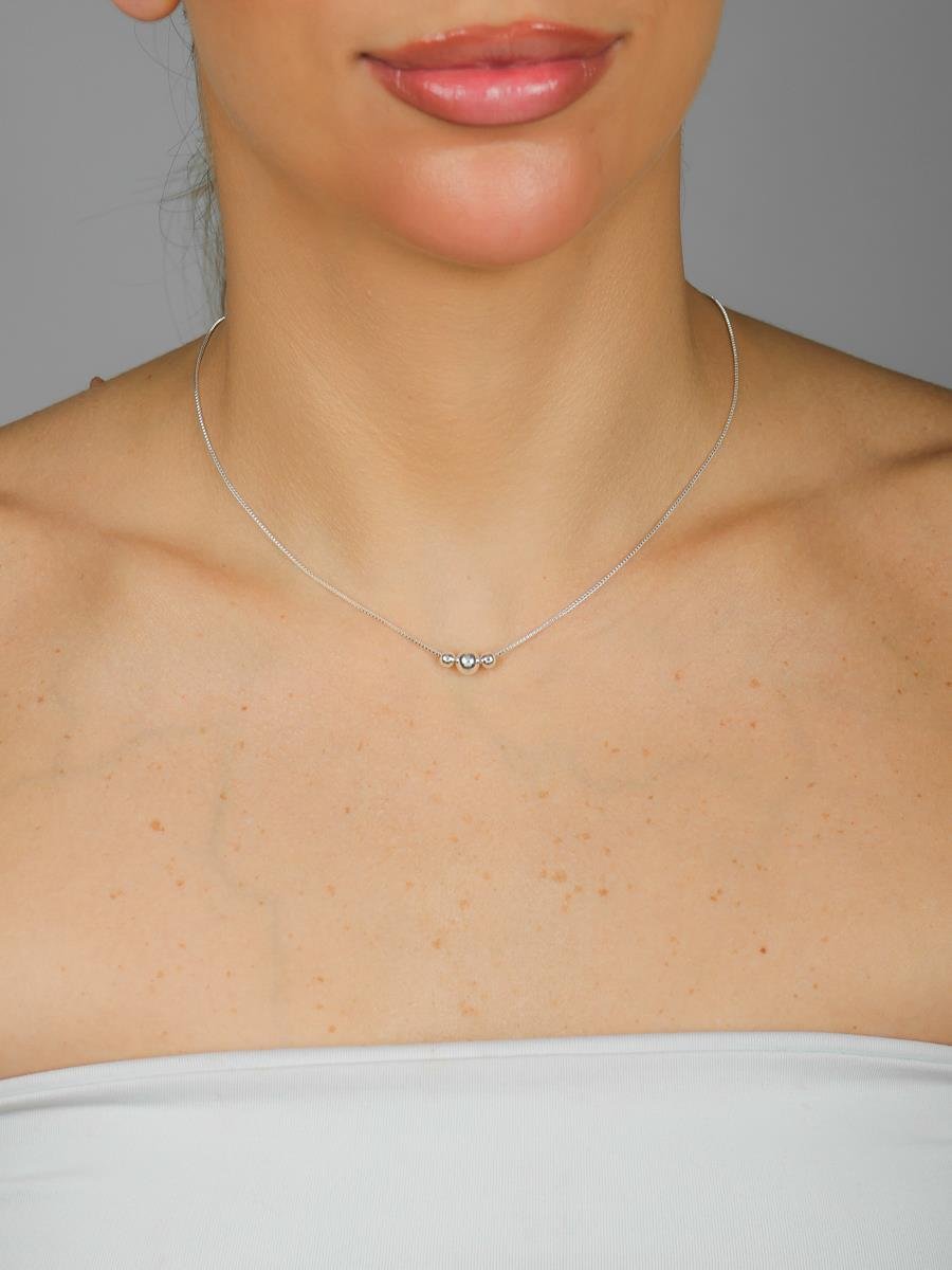 Colar Três Bolinhas | Banho De Prata.