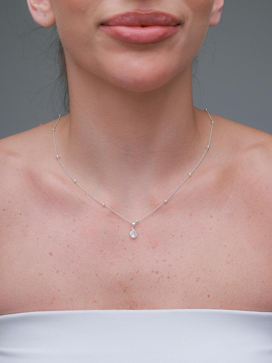 Colar Ponto de Luz no Mini elo Com Bolinha | Banho de Prata.