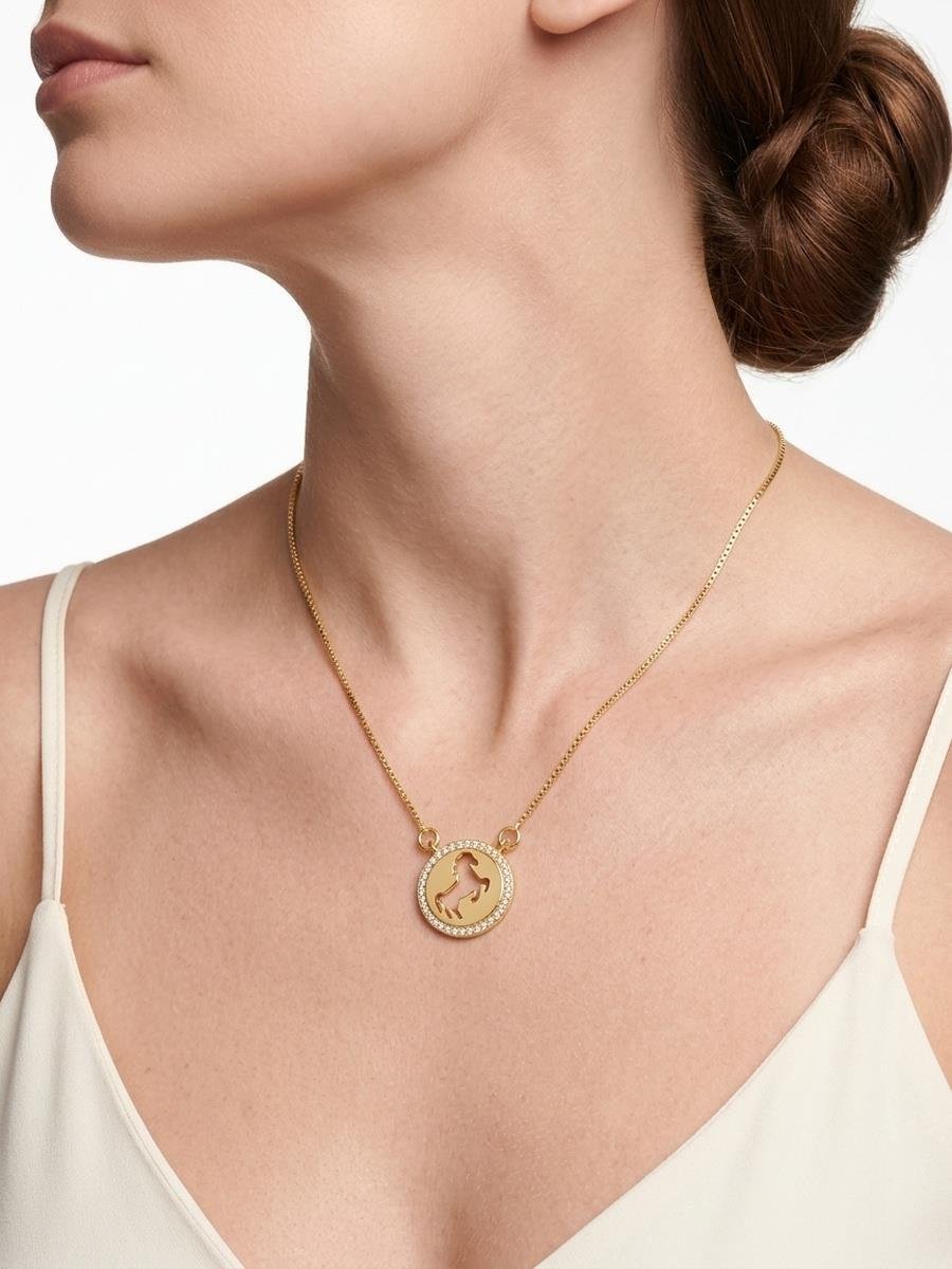 Colar Medalha Cavalo Borda Cravejado | Banhado a Ouro.