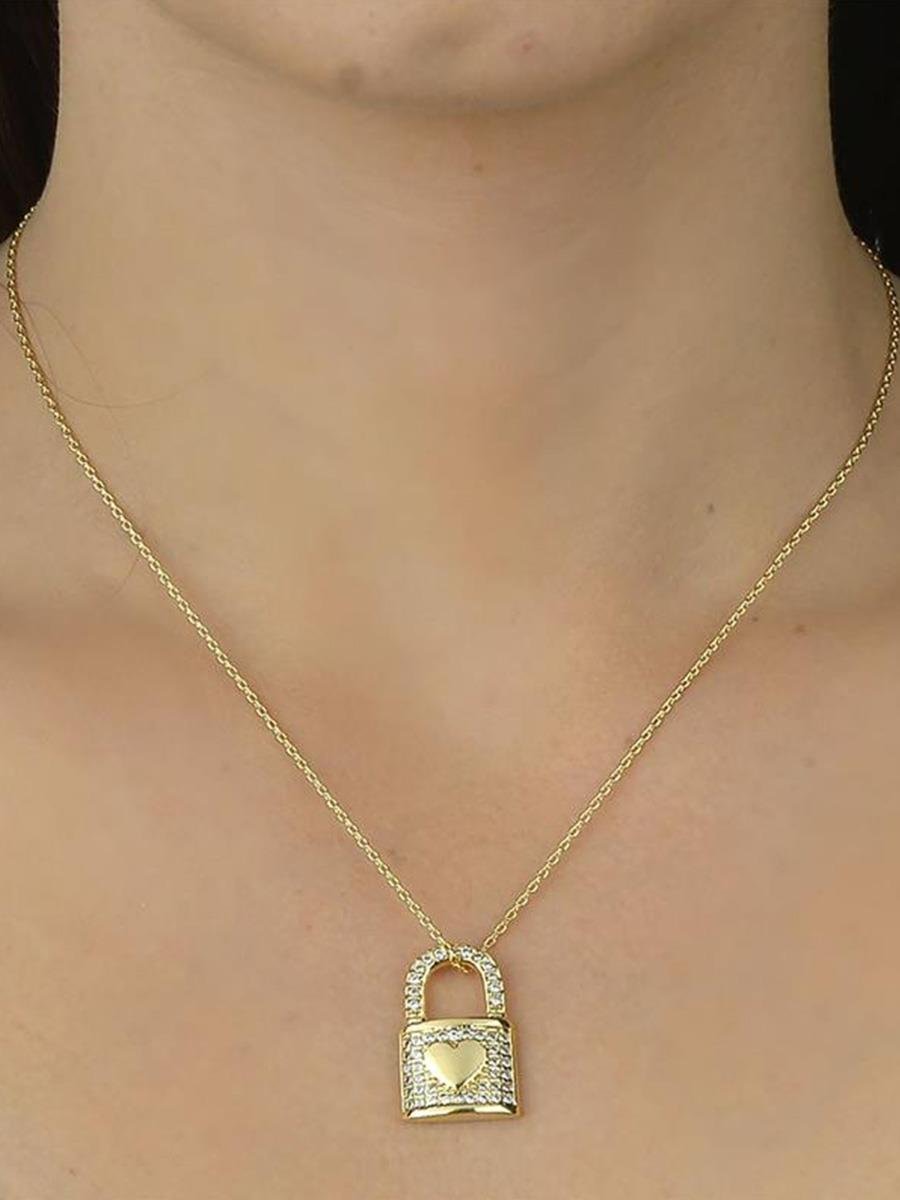 Colar com Cadeado Cravejado