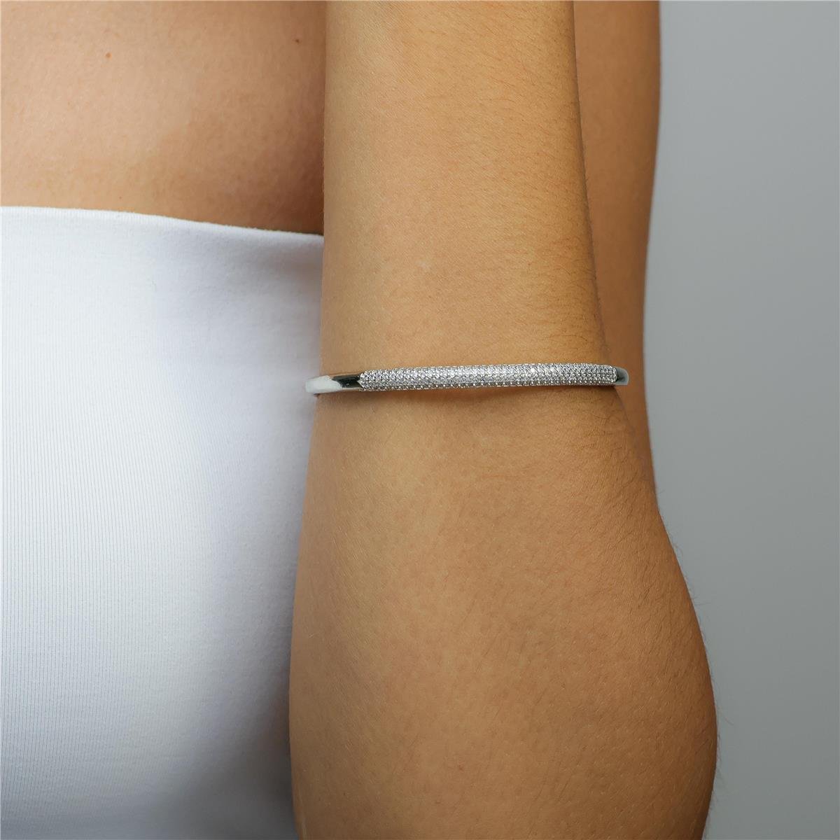 Bracelete Cravejado | Banhado a Ródio Branco.