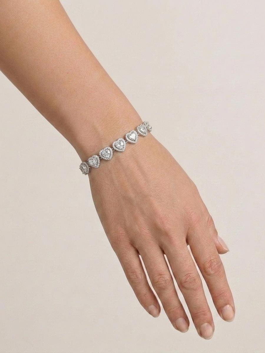 Pulseira Riviera Coração Cravejado | Banhado a Ródio Branco.