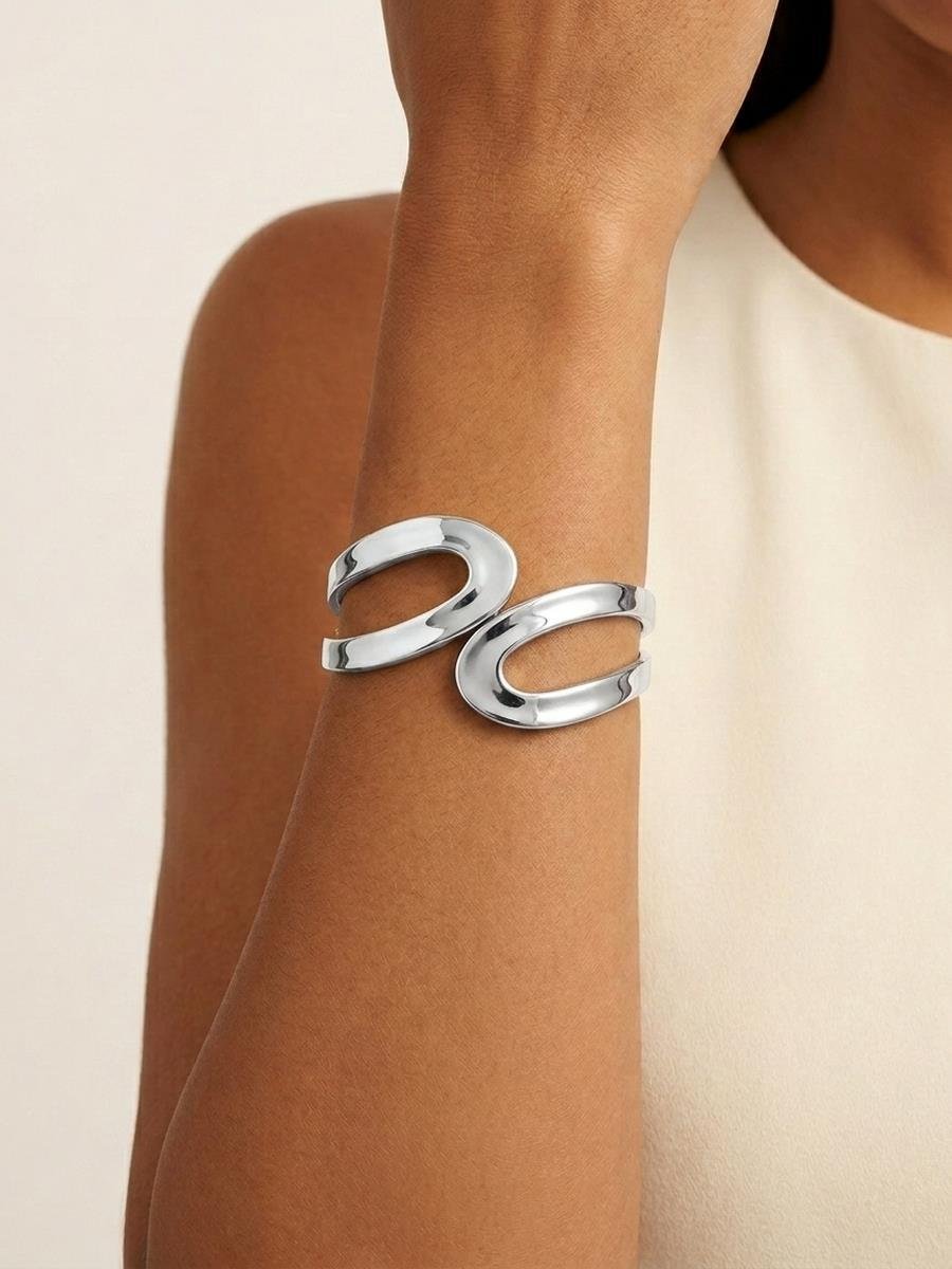Bracelete Gota Vazada | Banhado a Ródio Branco.