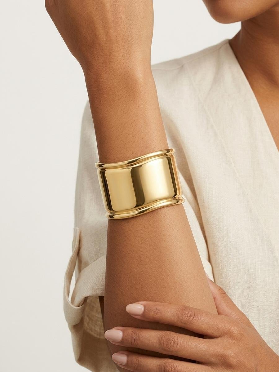 Bracelete Liso Onda | Banhado a Ouro.